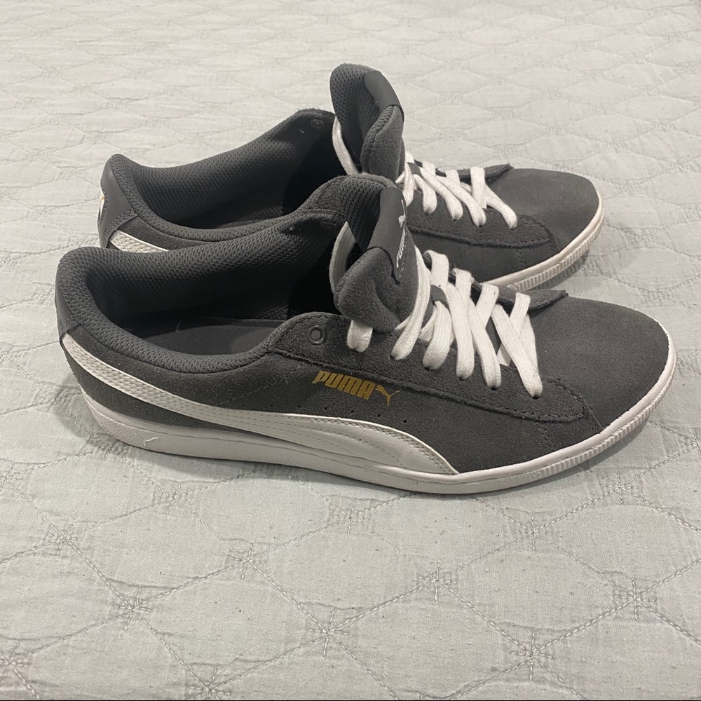 Women’s Sneakers
